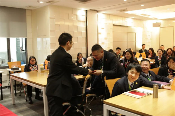 共襄盛典，啟航新征程！廣東博皓年度總結(jié)大會(huì)-頒發(fā)年終利是、子女助學(xué)金、敬老金