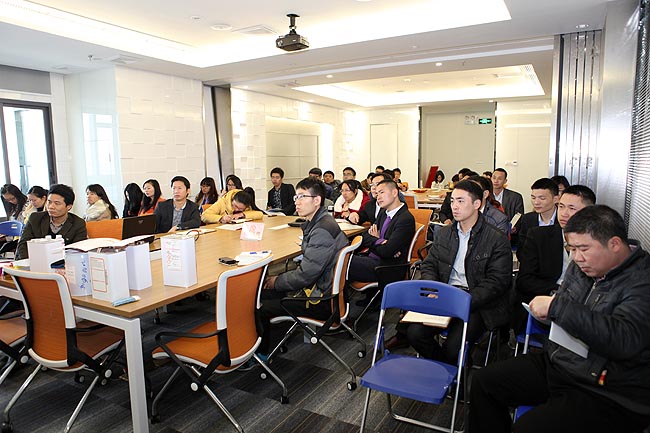 廣州博皓復(fù)合材料有限公司玻璃纖維輔助材料產(chǎn)品知識培訓