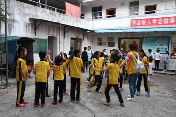 愛的路上，有你，有我，有博皓！——助學(xué)上猶行-26