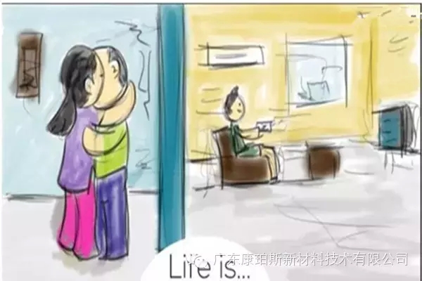 人生就是。。。 就算孩子在家，還是忍不住與40歲的另一半偷偷親一口